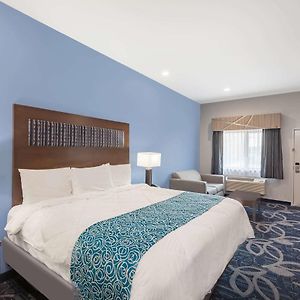 King Room Mobility or hearing accessible